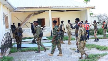 Siedmiu islamistów zabitych w Somalii. Trwa walka z Asz Szabab