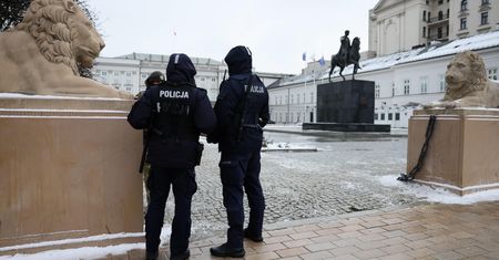 "Doszło do dekonspiracji". Nowe kulisy po akcji policji w Pałacu