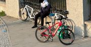 Warszawa: Czołowe zderzenie dwóch rowerzystów na Czerniakowskiej