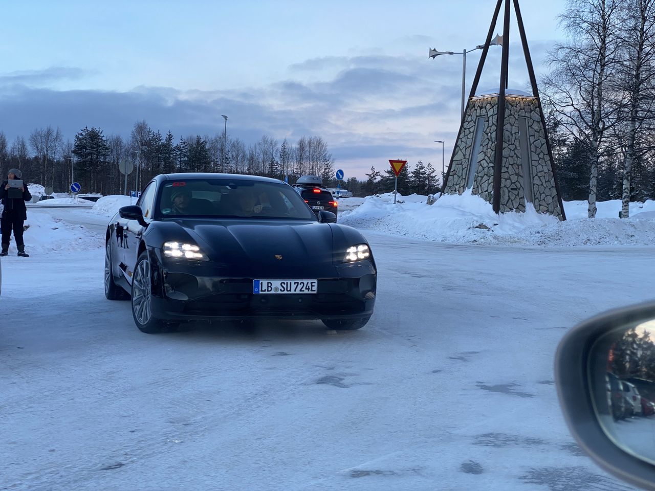 Porsche Taycan 4S Sport Turismo w Finlandii