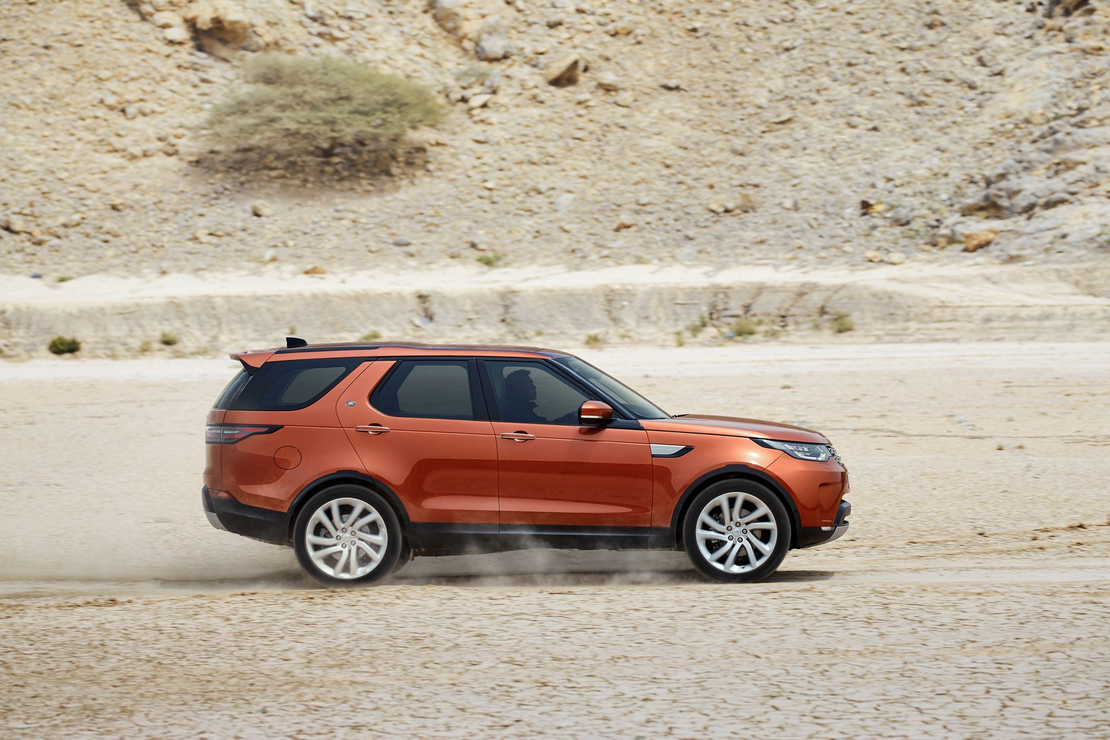 Land Rover Discovery 4