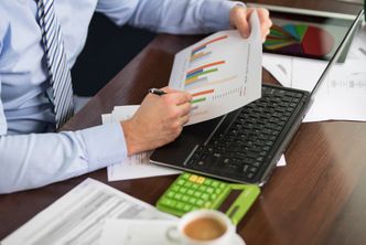 Płynność finansowa w biznesie — jak efektywnie zarządzać zasobami?
