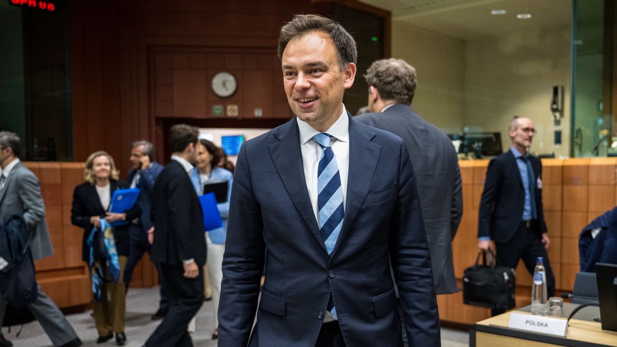 Domański komentuje projekt Nawrockiego ws. rynku krypto. "O dwa artykuły dłuższy"