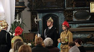 Gorlice: Straż przy Grobie Pańskim. Cisza, która mówi więcej niż słowa