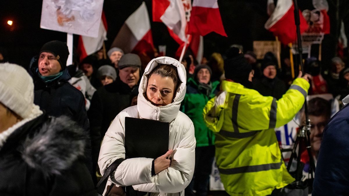 Protest w obronie Macieja Wasika przed Zakładem Karnym w Przytułach Starych
