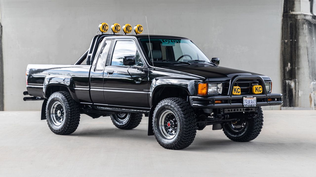 Toyota SR5 Xtra Cab