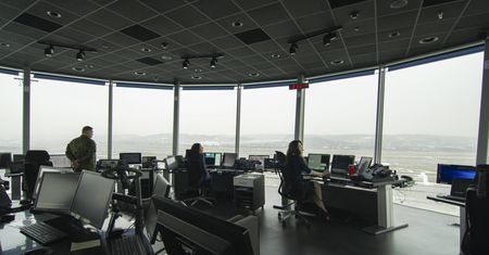 Alarm w wieży. Samoloty krążyły nad Krakowem