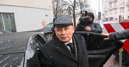 Kaczyński w prokuraturze. Przyjechał na przesłuchanie