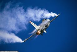 Rosyjskie samoloty nieopodal Alaski. Amerykańskie F-16 poderwane