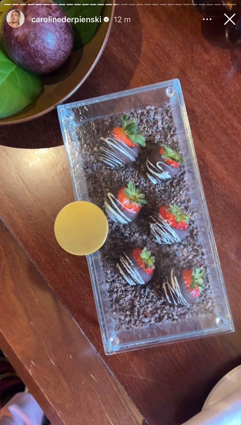 Caroline Derpienski śle pozdrowienia z Wenecji