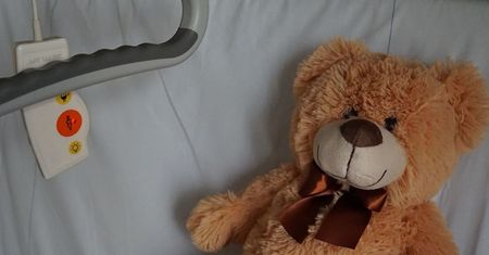 Lekarze odsyłali ich z kwitkiem. Guz w jelicie chłopca miał 15-centymetrów