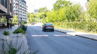 Poznań: Droga widmo na Jeżycach. Mieszkańcy piszą skargi. "Nie dzieje się nic"