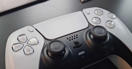 PlayStation 5 w Polsce: wiele preorderów zostanie dostarczonych dopiero w 2021 roku