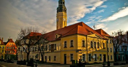 Pogoda w Zielonej Górze. Prognoza na poniedziałek 23 lutego. Chmury i przelotne opady