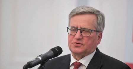 Nocny rajd Komorowskiego. Tak limuzyna łamała przepisy
