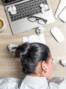 Diagnosis of "overwork" is being heard by younger and younger people: a psychologist's advice