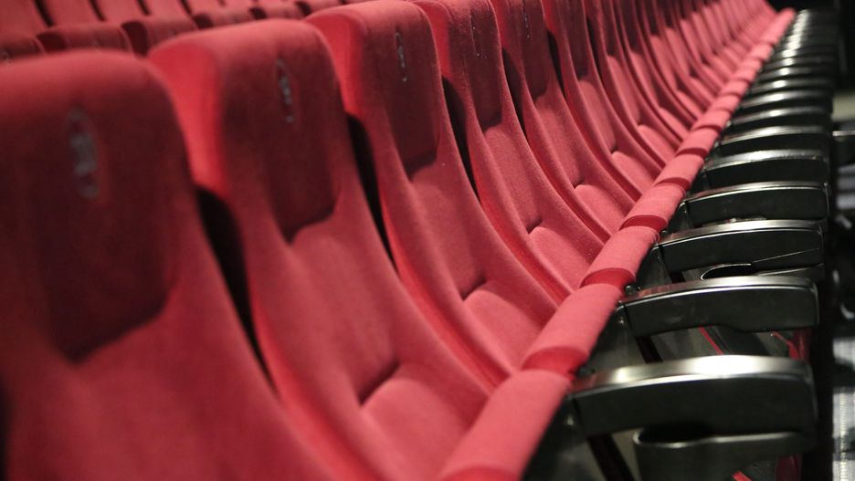 Warszawa. Otwarta jest większość kin studyjnych