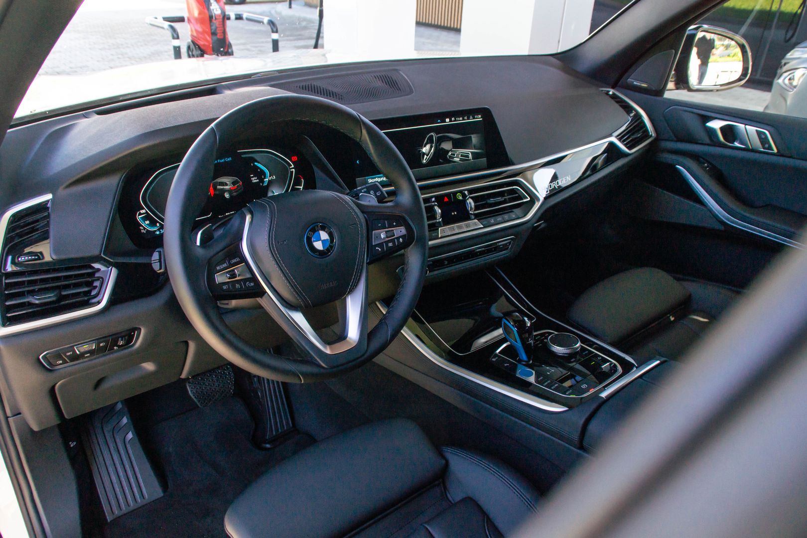 BMW iX5 Hydrogen