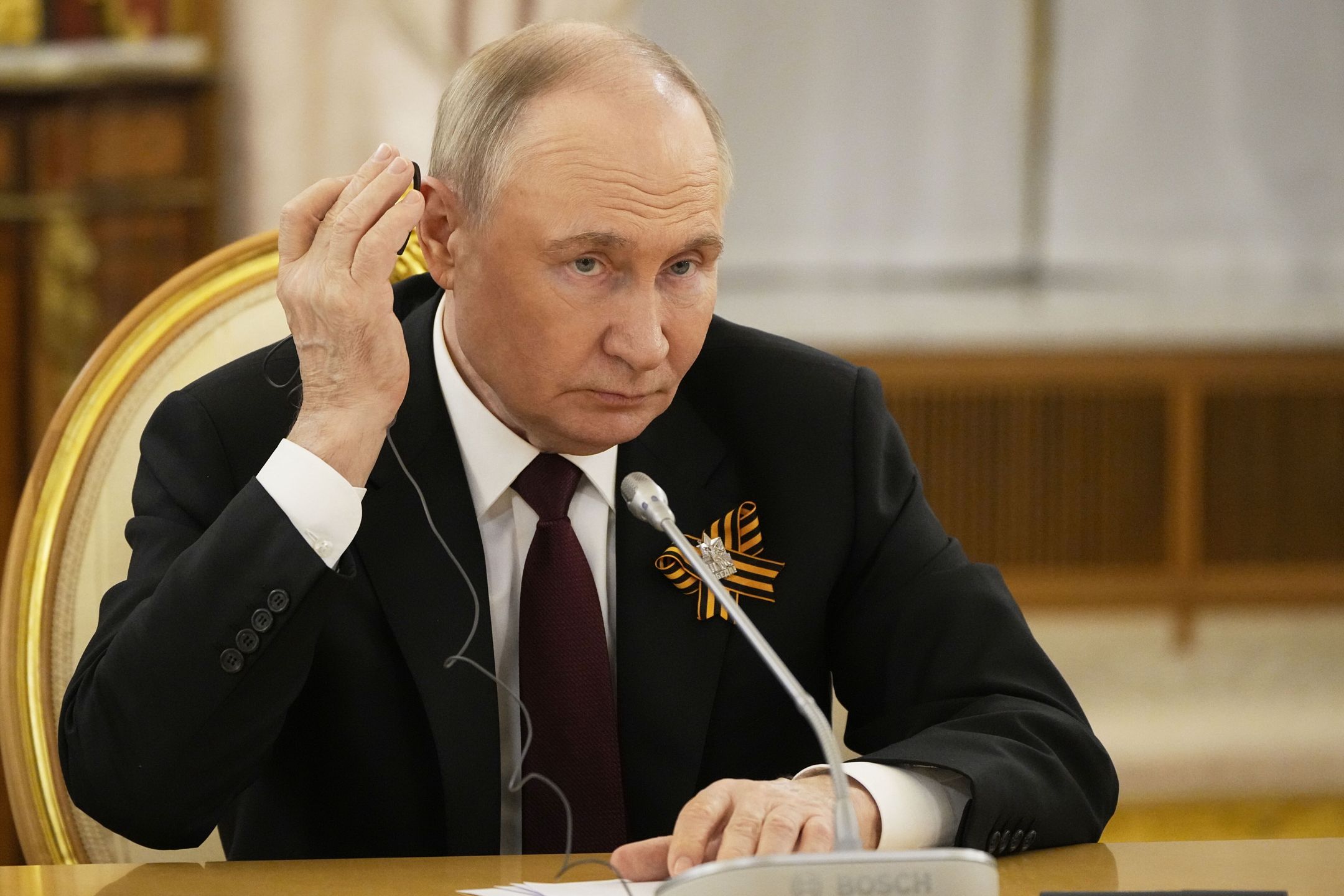 80th anniversary of Victory Day in Moscowepa12087483 Russian President Vladimir Putin attends his meeting with Serbia's President Aleksandar Vucic (not pictured) in Kremlin, Moscow, Russia, 09 May 2025. Russia marks the 80th anniversary of the victory in World War II over Nazi Germany and its allies.  EPA/ALEXANDER ZEMLIANICHENKO/AP POOL Dostawca: PAP/EPA.ALEXANDER ZEMLIANICHENKO/AP POOLVictory Day, anniversary, diplomacy