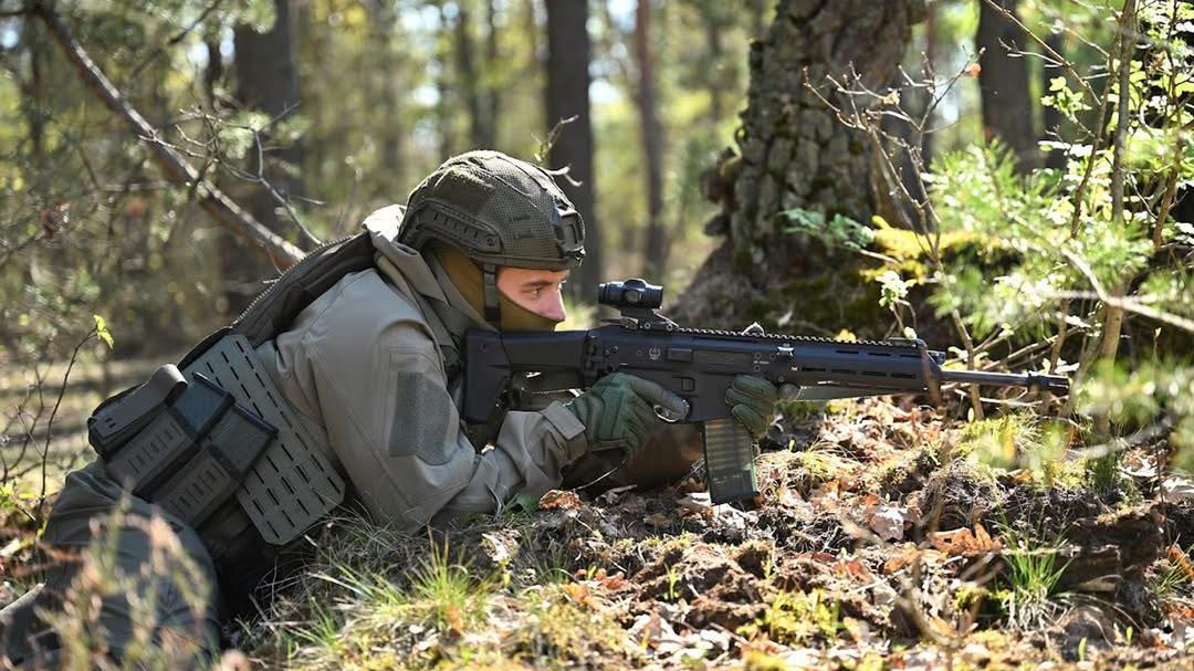 ECS Dragon ma być to innowacyjną, dziewięciowarstwową