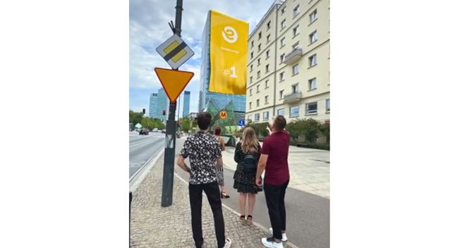 Ework Group wykorzystała Fake OOH w centrum Warszawy