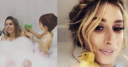 Internauci krytykują piosenkarkę z "X Factora" za... kąpiel z synami: "9-latek nie powinien widzieć matki nago!" (FOTO)