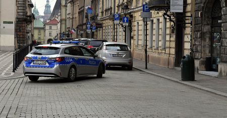 Koronawirus w Polsce. Stan wyjątkowy niewykluczony? Michał Dworczyk tłumaczy