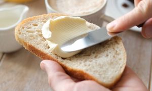 Regularnie jesz biały chleb? Tak może wpływać na organizm