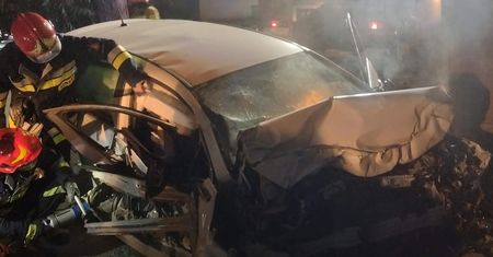 Tyle zostało z auta. Okropny wypadek
