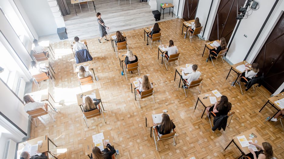 Matura próbna 2023. Uczniowie zmierzą się z j. polskim. Jakie egzaminy w kolejnych dniach?
