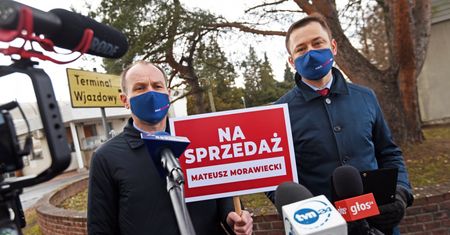 Pcim. Kłótnia o Daniela Obajtka podczas konferencji posłów PO. "Więcej się tu nie pokazujcie"