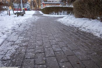 Bydgoszcz nie radzi sobie z atakiem zimy. Miasto wyciągnie konsekwencje. "Niedopuszczalne"