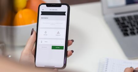 Fałszywe oferty pracy. Podszywają się pod Booking.com