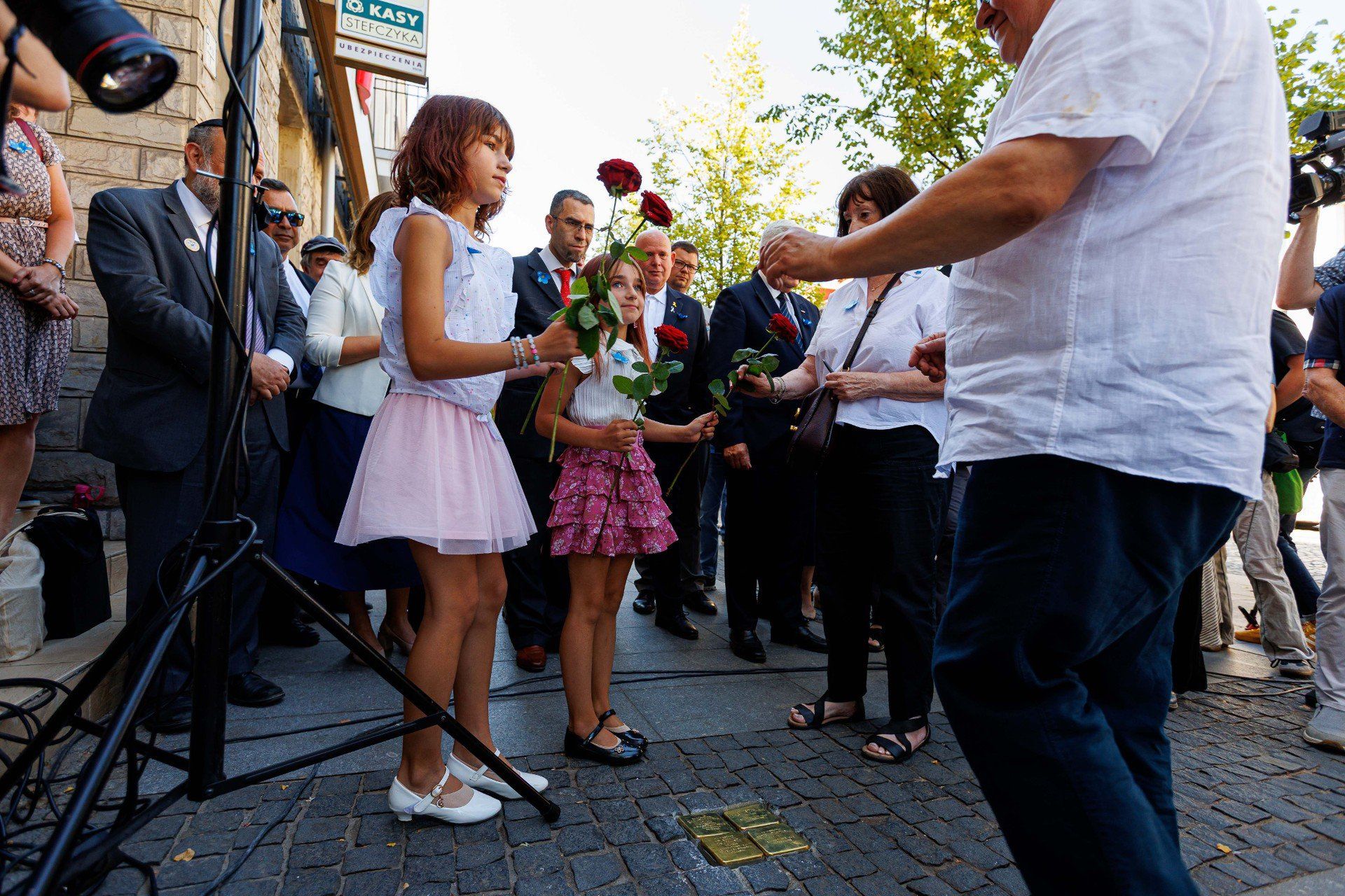 Odsłonięcie &#34;kamieni&#34; poświęconych rodzinie Kracowskich