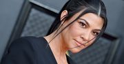 Kourtney Kardashian w ciążowej sesji. Odważnie prezentuje zaokrąglone ciało