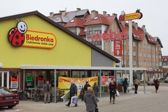 Dodatek inflacyjny w Biedronce? Związkowcy chcą 4 tys. zł netto [NEWS MONEY.PL]