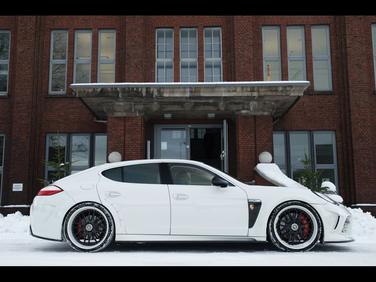 Edo Competition Panamera Turbo Moby Dick fot.10