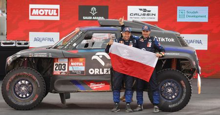 Audi wszystkich w tym roku przestraszyło. Kuba Przygoński w rozmowie o dakarowych samochodach