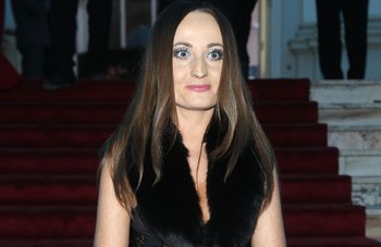 Pokazała stare zdjęcie. Zrobił je mąż