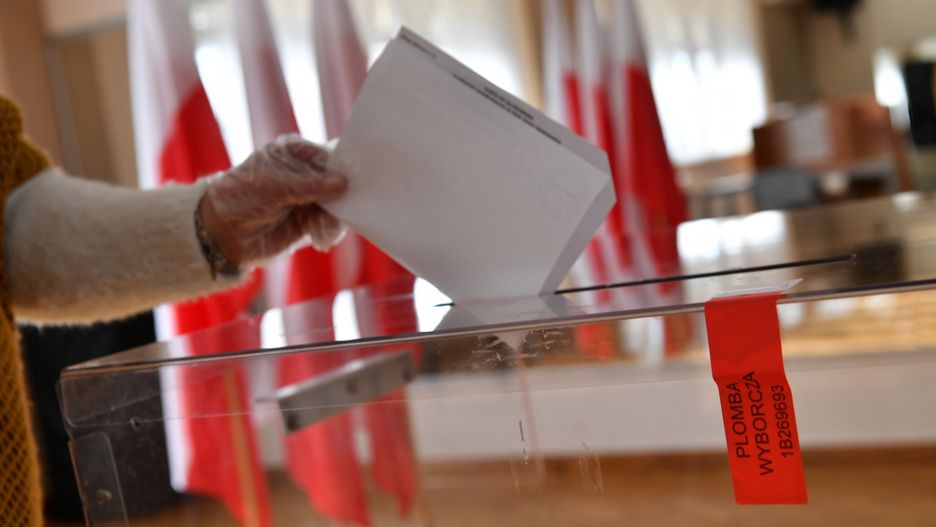 Lokale wyborcze Wrocław. Wybory 2020. Godziny otwarcia lokali wyborczych. Jak sprawdzić gdzie można zagłosować?