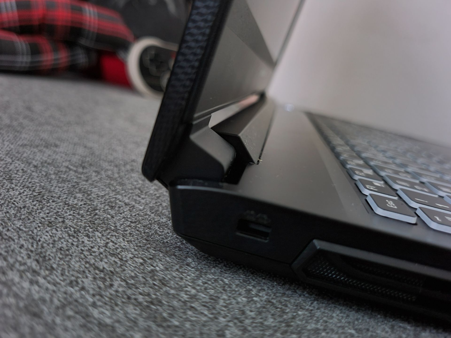 Dream Machines G1650Ti-15PL – test laptopa, czyli Core i7-10750H i GTX 1650 Ti w akcji 6
