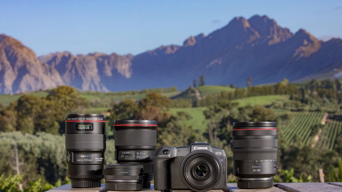 Canon EOS RP – najlżejszy i najtańszy pełnoklatkowy bezlustekrowiec Canona 1