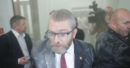 Braun wywołał skandal. "Ten człowiek to zagrożenie dla życia i zdrowia"