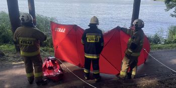 Tragedia w kujawsko-pomorskim. Strażacy wyłowili ciało kobiety