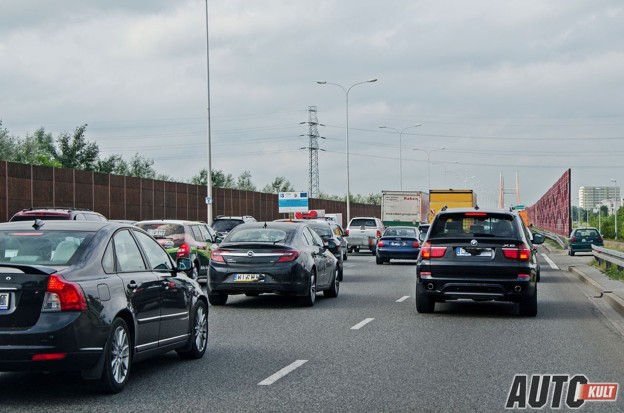 Jedną z przyczyn korków są źle planowane prace drogowe GDDKiA