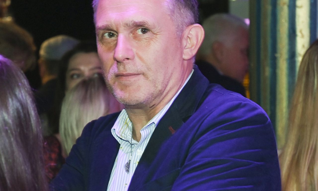 Robert Moskwa od dwóch dekad gra w "M jak miłość". Poza tym unika TVP