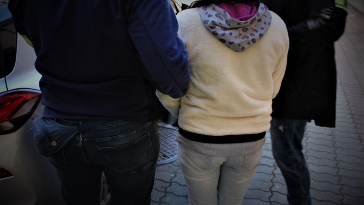 Sąsiedzi wiedzieli, że 34-latka zaniedbuje dzieci