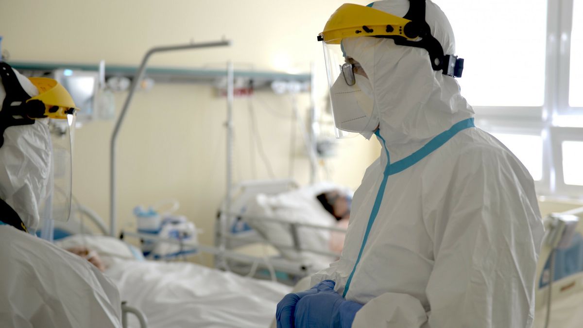 Włos wydają na leczenie niezaszczepionych przeciw COVID-19 miliony euro