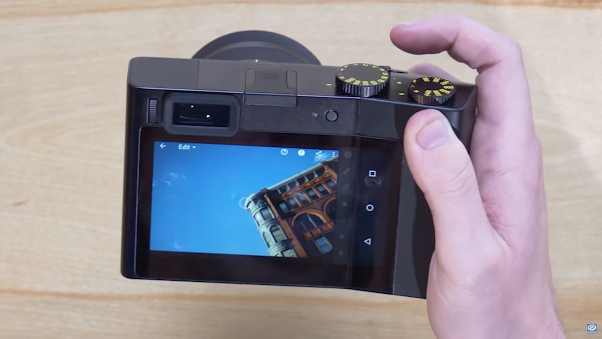 Na aparacie Zeiss ZX1 odpalisz Lightrooma. Oto, jak działa w praktyce 1