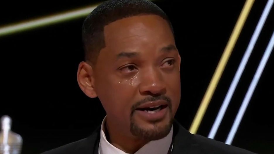 Oskary 2022 - ceremonia. Wzruszony Will Smith odbiera nagrodę